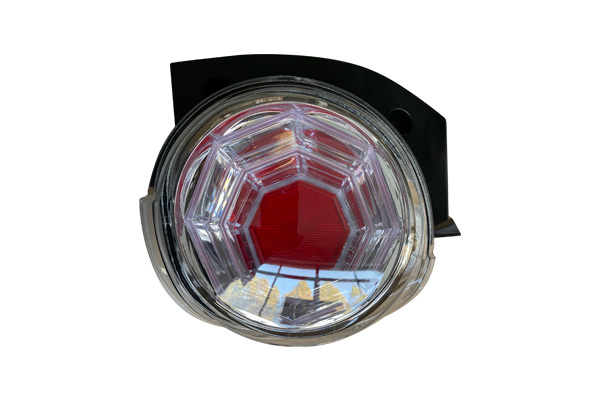 鴻日(rì)U8尾燈-HRU8-B-4133010,020